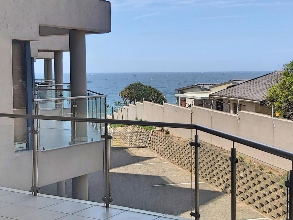 Whale Rock, Modern Beachfront Apartment Margate Exterior foto