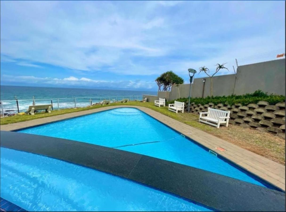 Whale Rock, Modern Beachfront Apartment Margate Exterior foto
